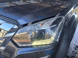 View Auto part Grille Isuzu Dmax 2019