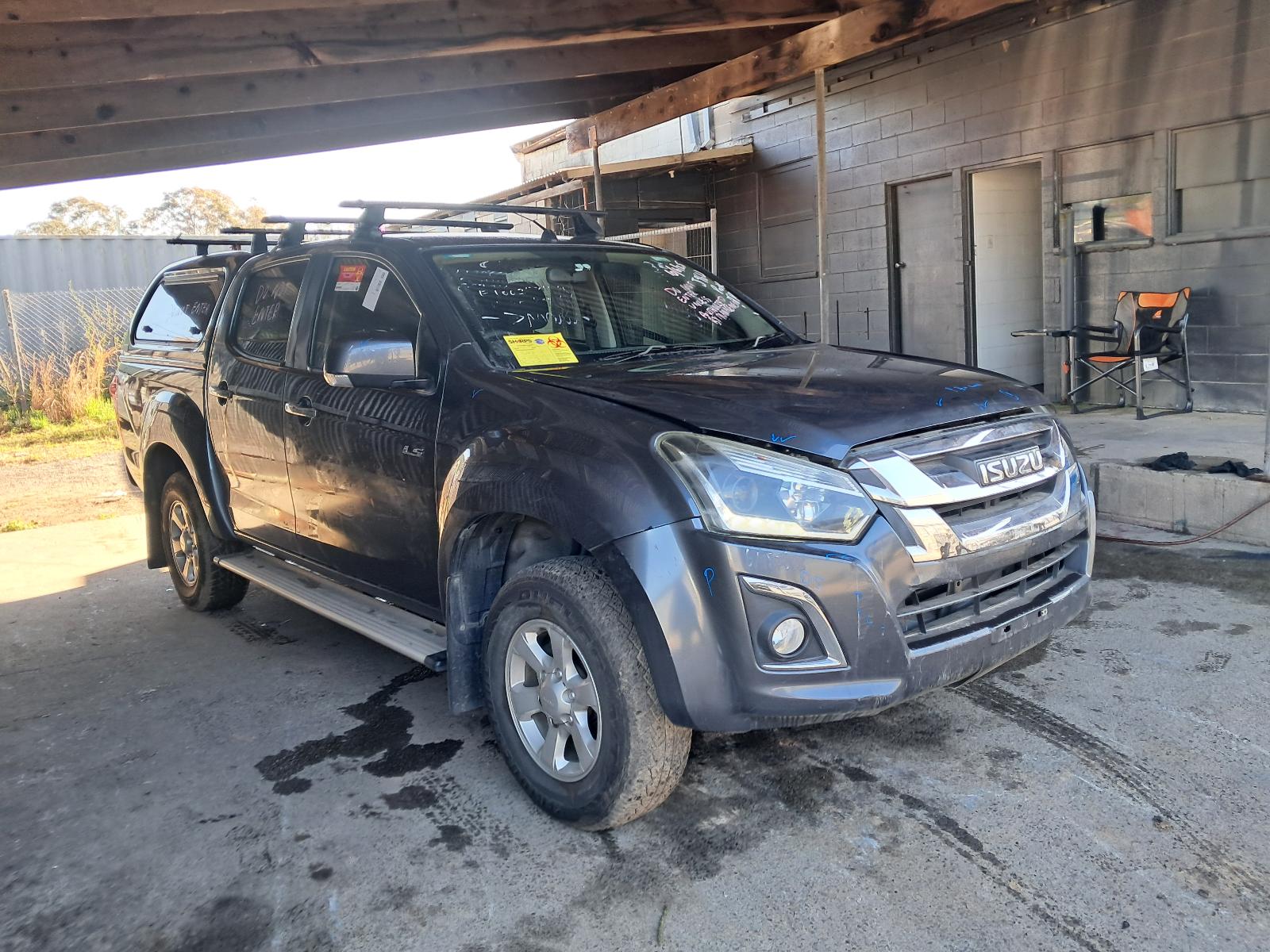 2019 Isuzu Dmax Grille View Auto part Grille Isuzu Dmax 2019