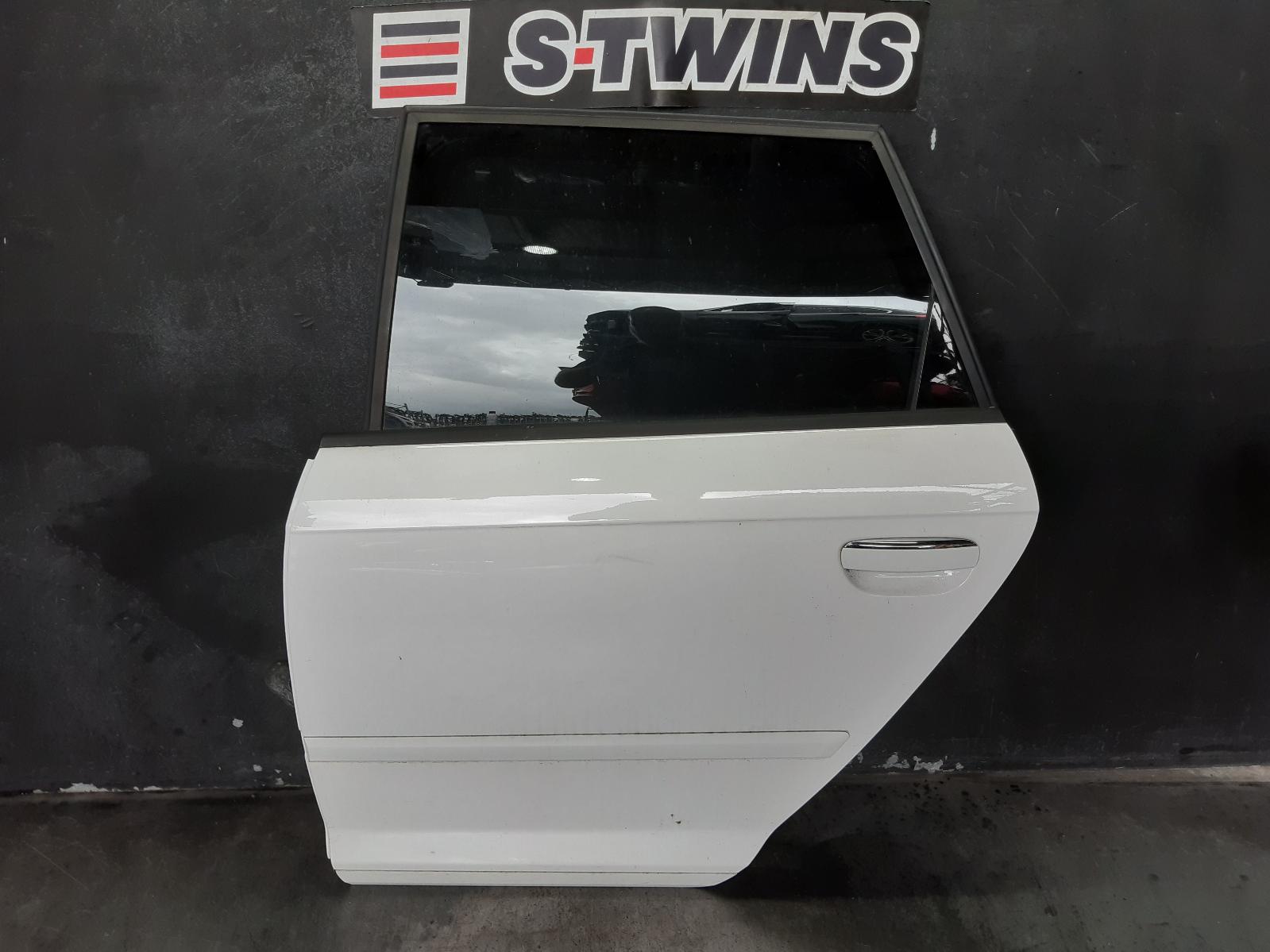 View Auto part Left Rear Door/Sliding Audi A3 2011