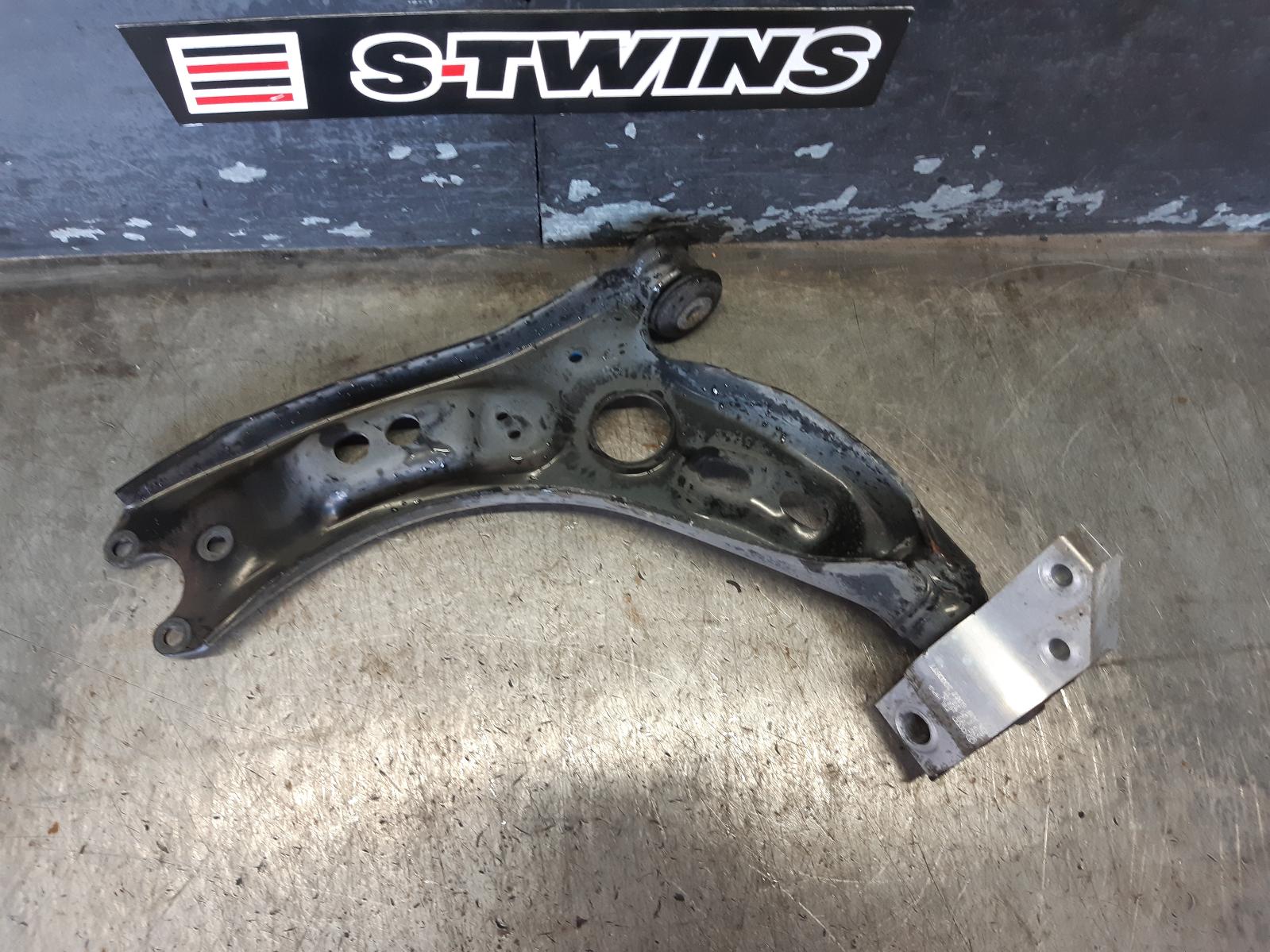 View Auto part Right Front Lower Control Arm Audi A3 2011