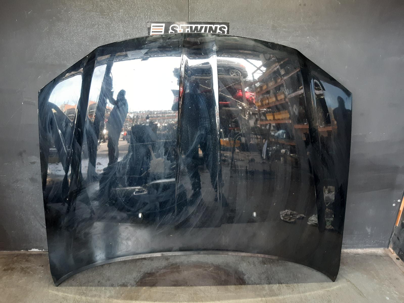 View Auto part Bonnet Chrysler 300c 2013
