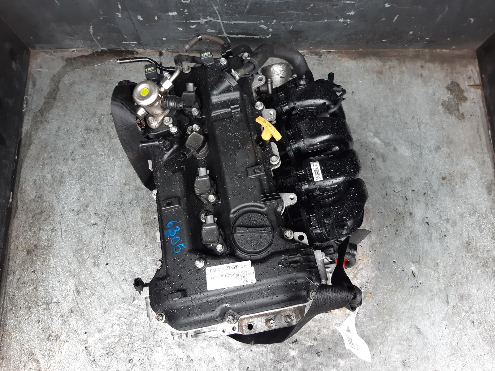 View Auto part Engine Hyundai I30 2014