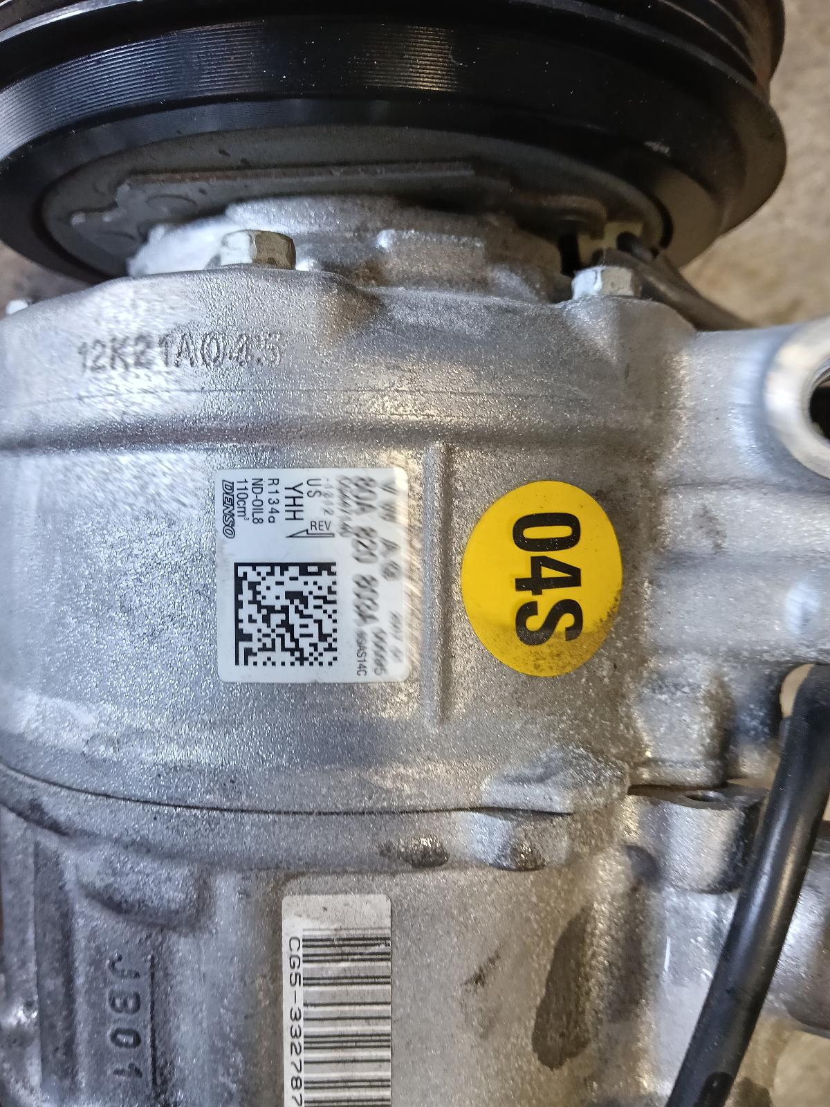 2018 Audi Q5 A/C Compressor View Auto part A/C Compressor Audi Q5 2018