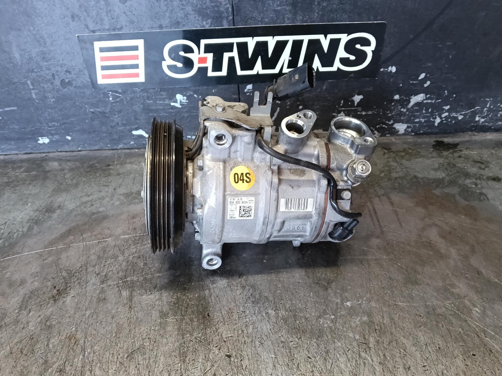 2018 Audi Q5 A/C Compressor View Auto part A/C Compressor Audi Q5 2018