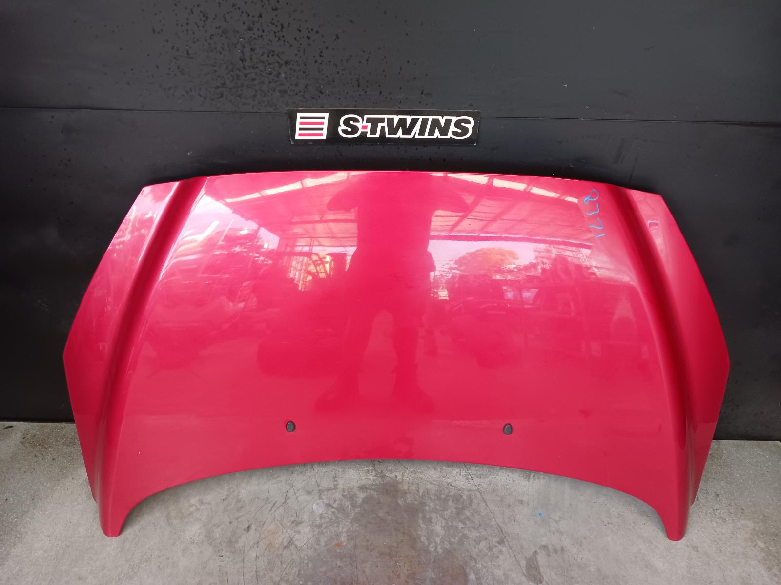 View Auto part Bonnet Peugeot 308 2013