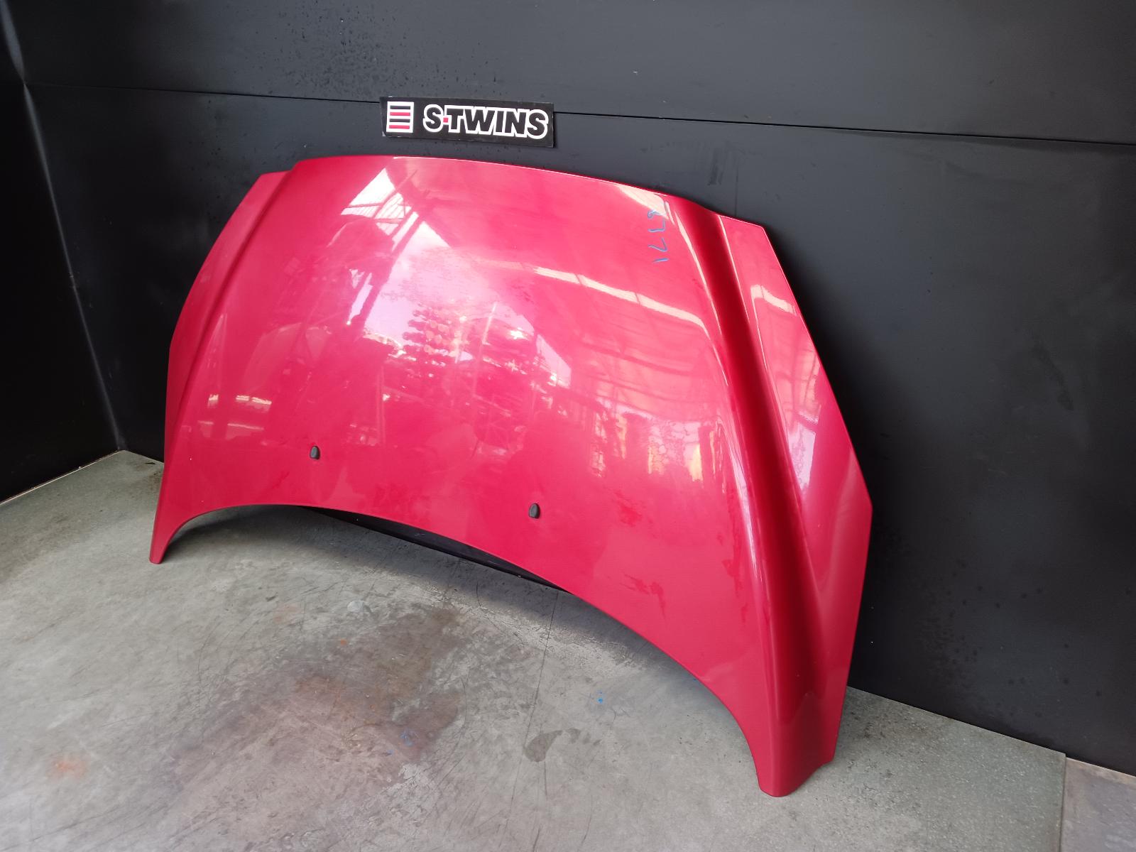 View Auto part Bonnet Peugeot 308 2013
