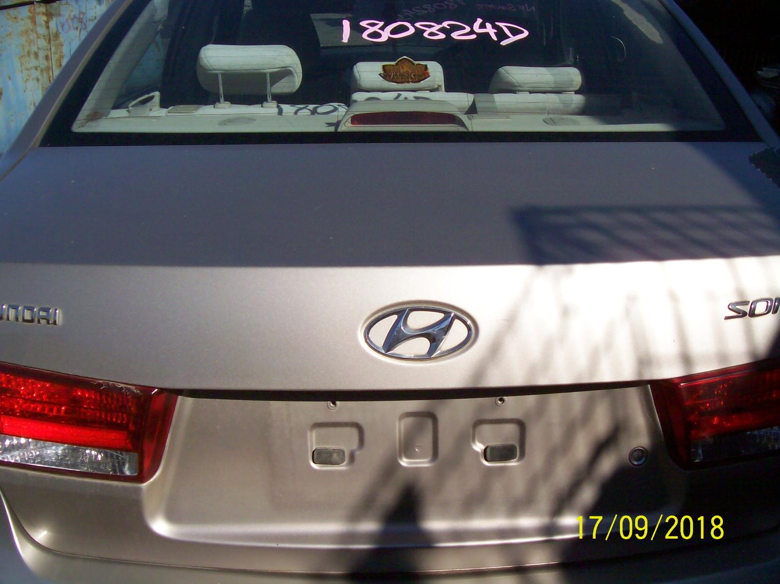 View Auto part Bootlid/Tailgate Hyundai Sonata 2007