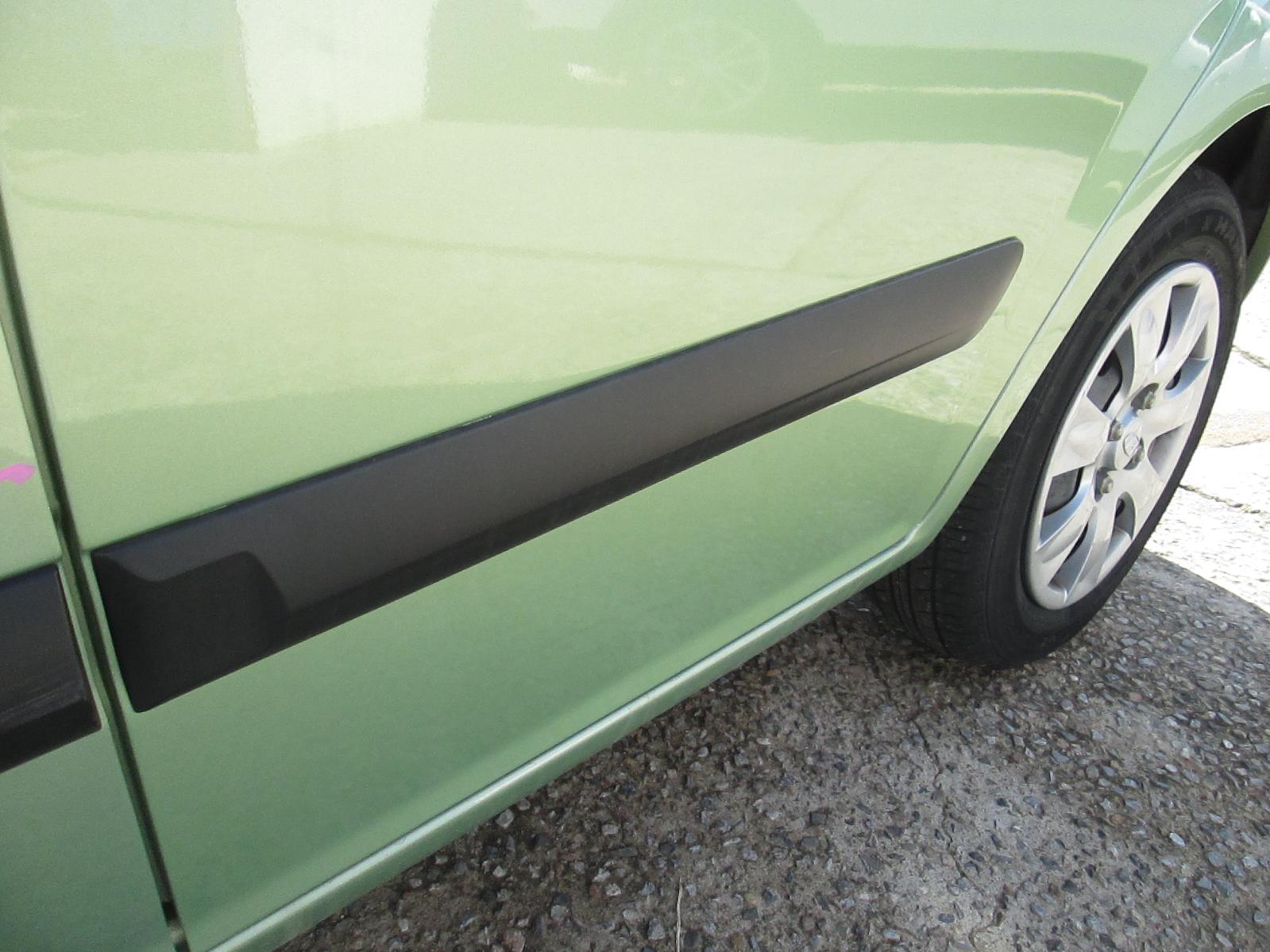 View Auto part Left Rear Door/Sliding Hyundai Getz 2010