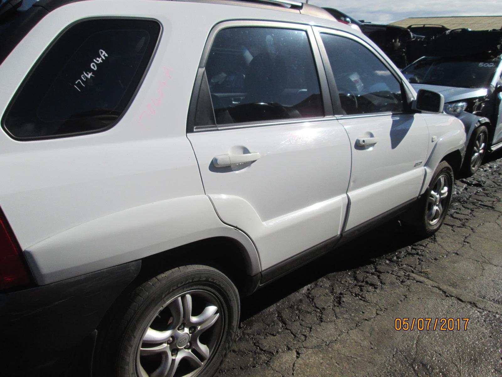View Auto part Left Door Mirror Kia Sportage 2007