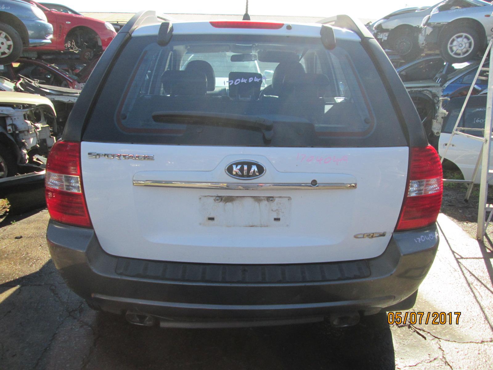 View Auto part Left Door Mirror Kia Sportage 2007