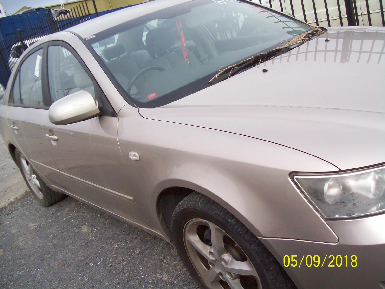 View Auto part Alternator Hyundai Sonata 2007