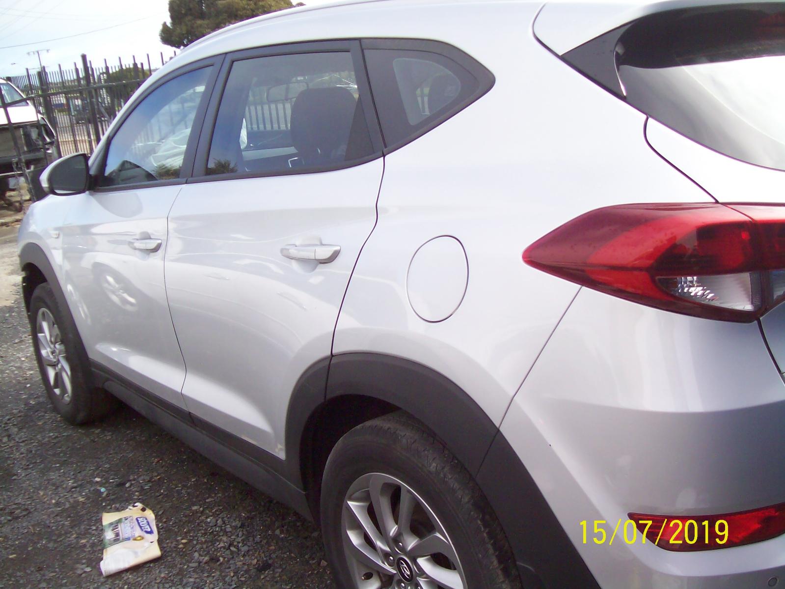 View Auto part Left Rear Wnd Reg/Motor Hyundai Tucson 2016