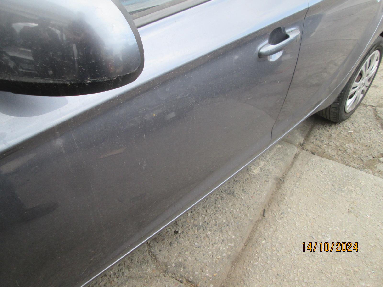 View Auto part Door Handle Hyundai I20 2011