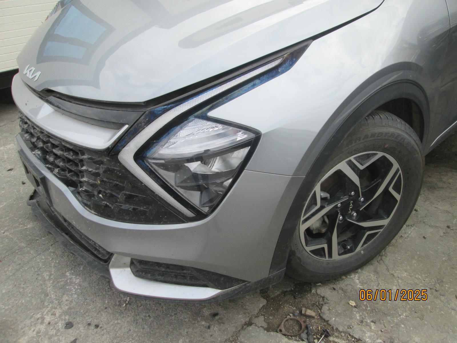 View Auto part Sunvisor Kia Sportage 2022