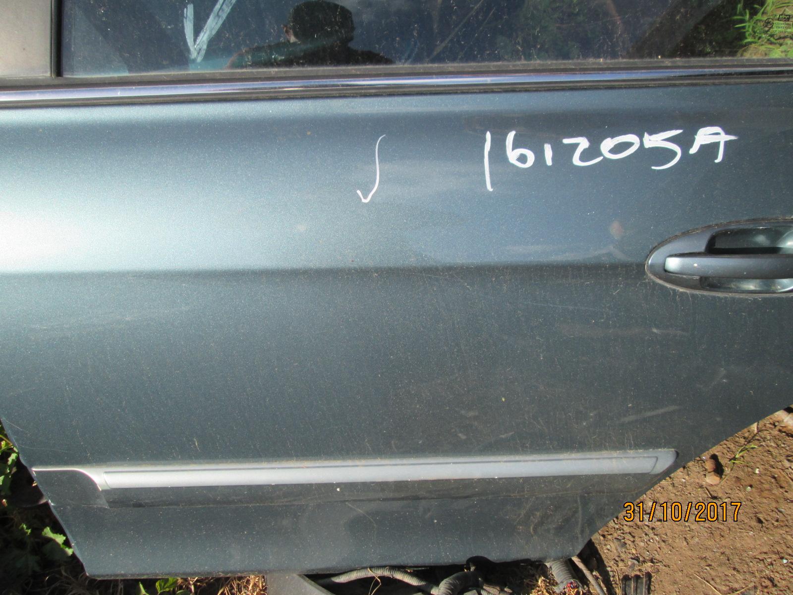 View Auto part Left Rear Door/Sliding Hyundai Sonata 2002