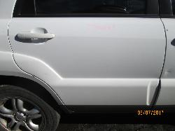 View Auto part Right Rear Door Sliding Kia Sportage 2007