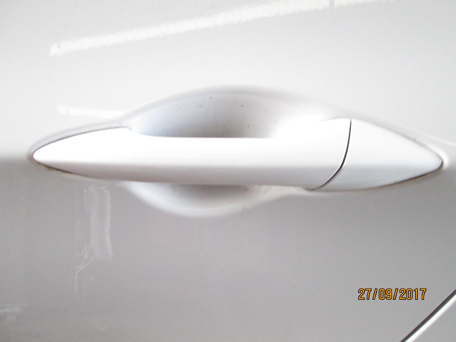 View Auto part Door Handle Hyundai I30 2013