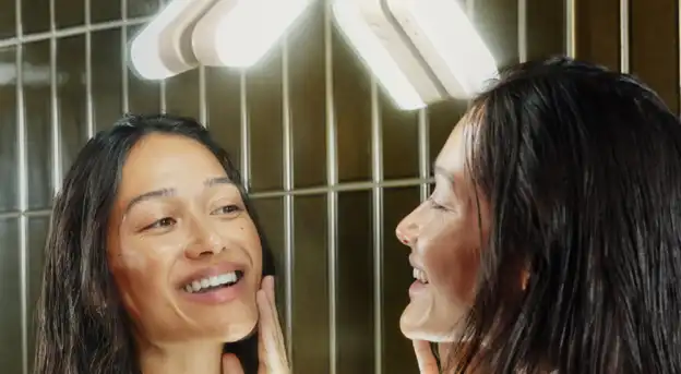 Calling Beauty, Lifestyle & Travel Creators Full Lume