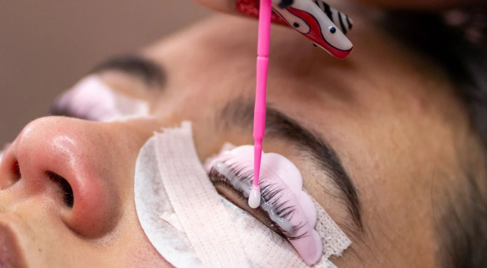 Create Authentic UGC for Bombshell Beauty Academy's Online Courses