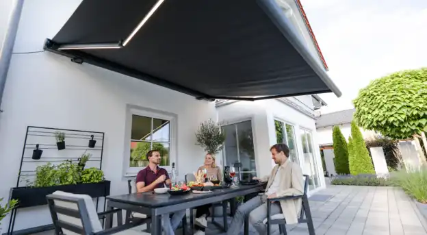 PERGOLUX - Awnings Campaign Content