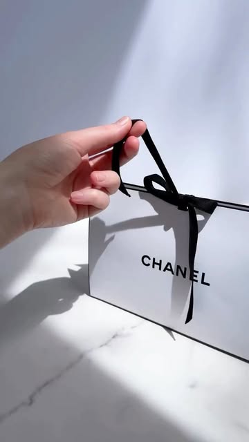 Chanel - Aesthetic Product Shots