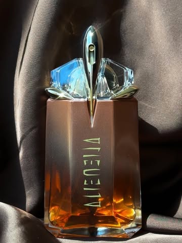 Mugler