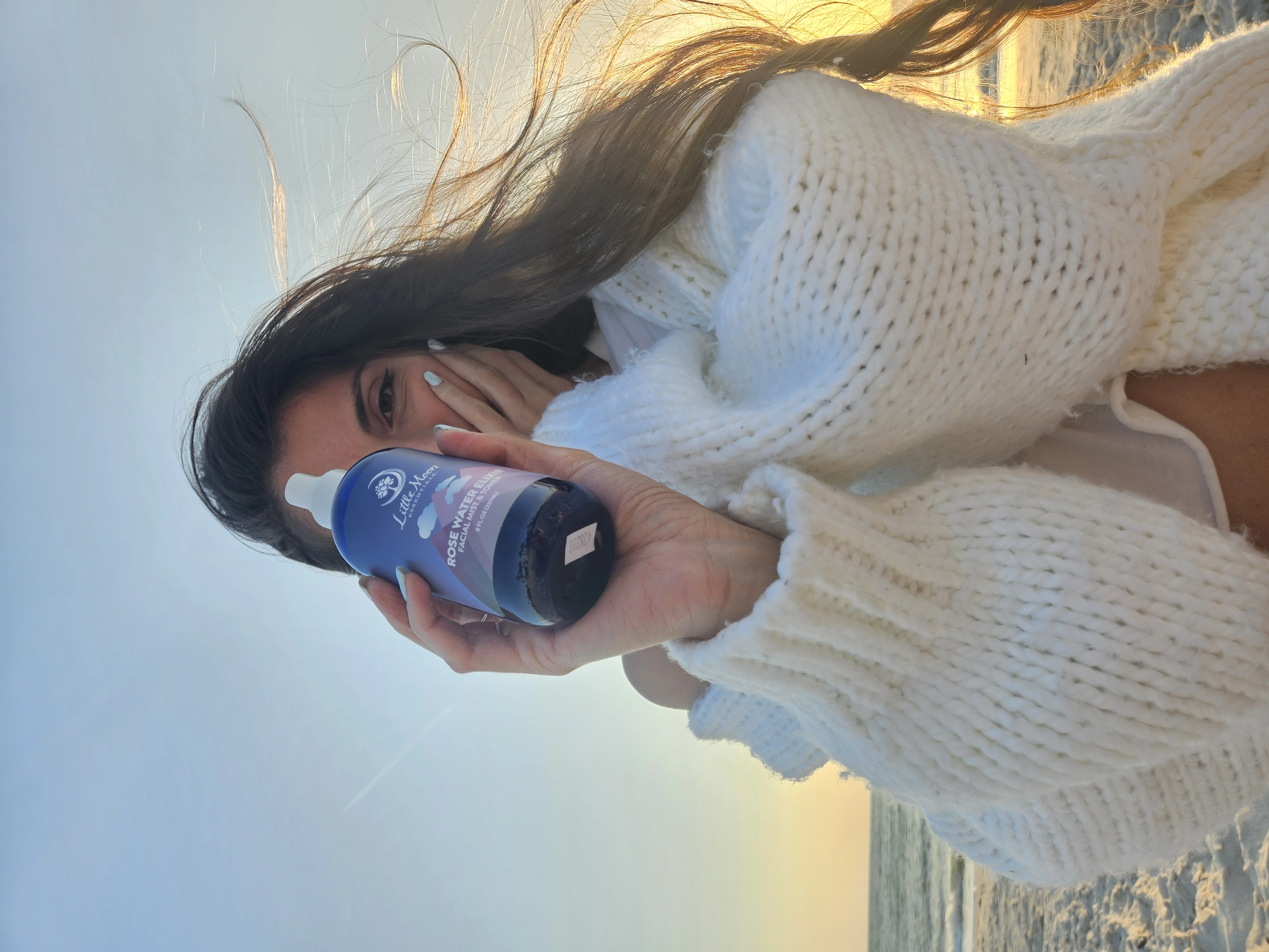 Little Moon Essential - beauty brand