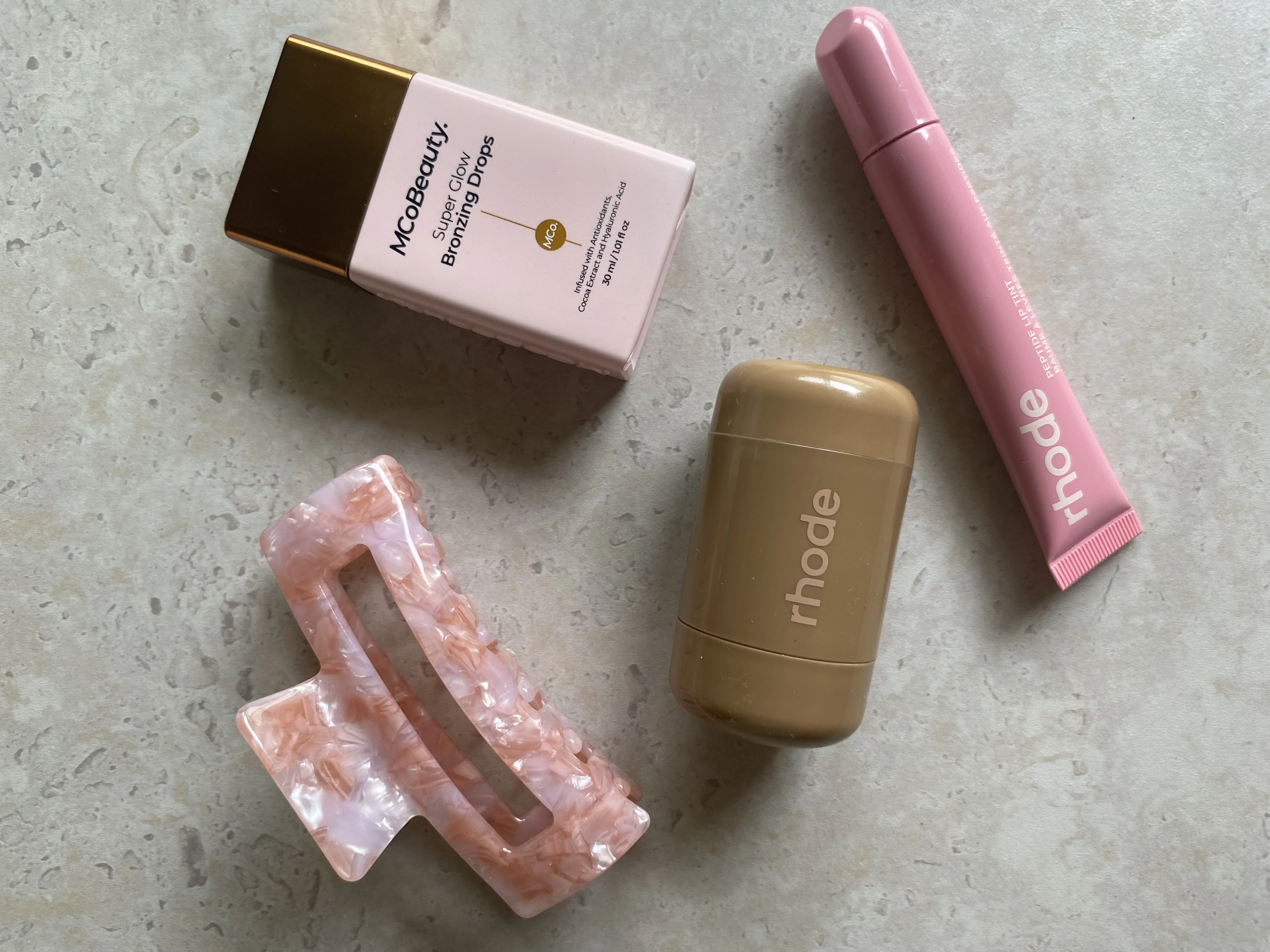 Makeup/skincare aesthetic photo example