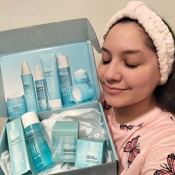 I’m obsessed with the skincare 🩵