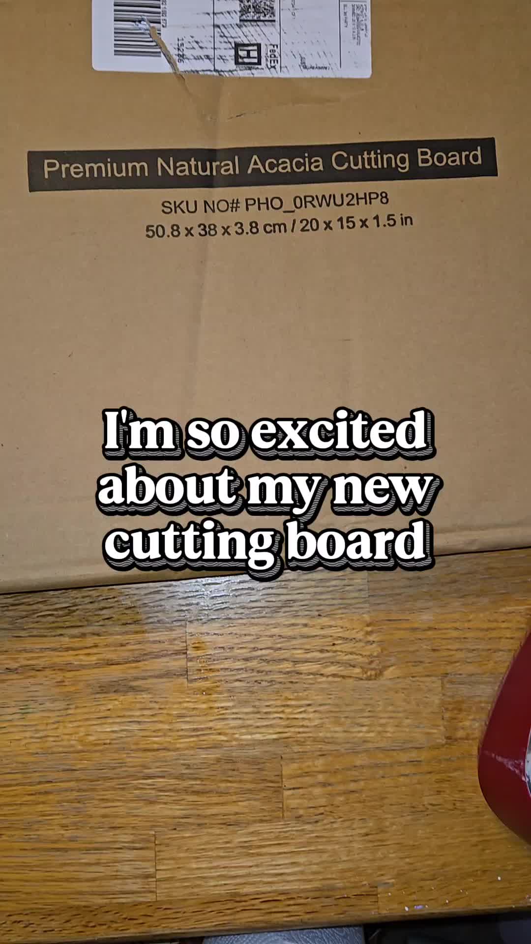Acacia wood cutting board
