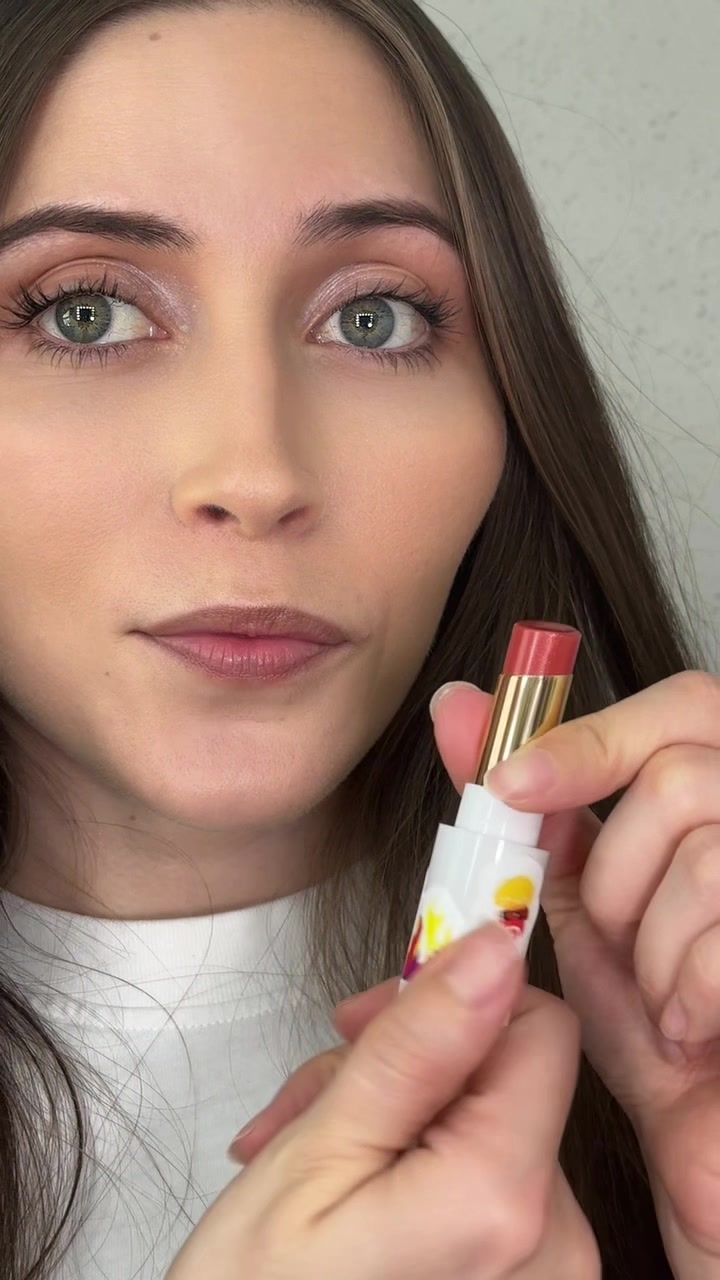 Revlon Lipstick Campaign