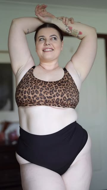 Naked Curve Collaboration