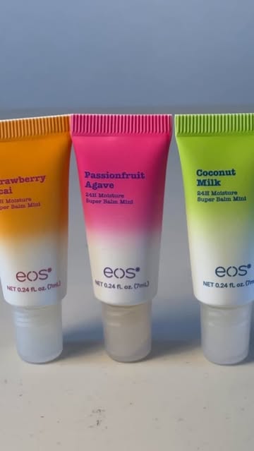 Product Demo EOS Lip Balm