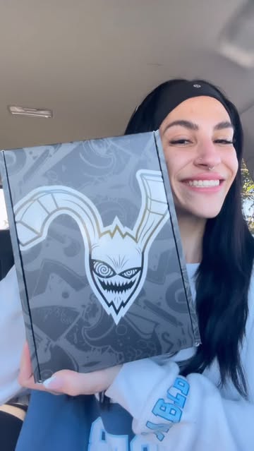 ASMR unboxing