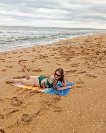 Sun'y Beach Towel
