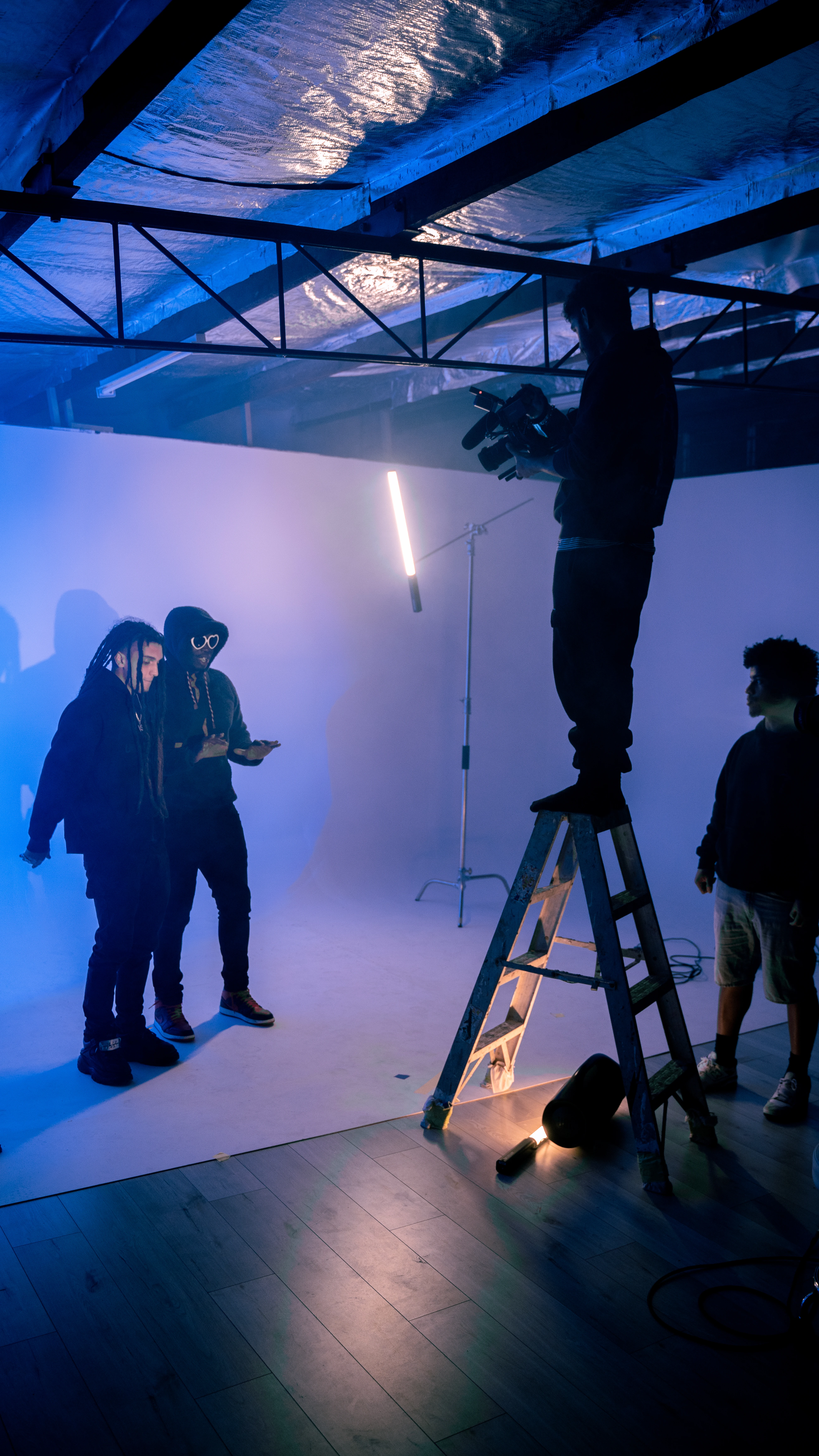 MUSIC VIDEO