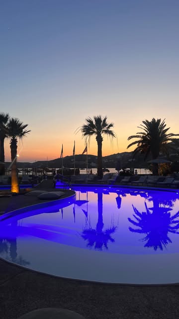 Contiki Greek island hop