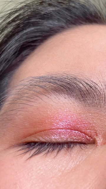 I share my experience with Major Dimension Eye Illusion Eyeshadow Duos by Patrick Ta.