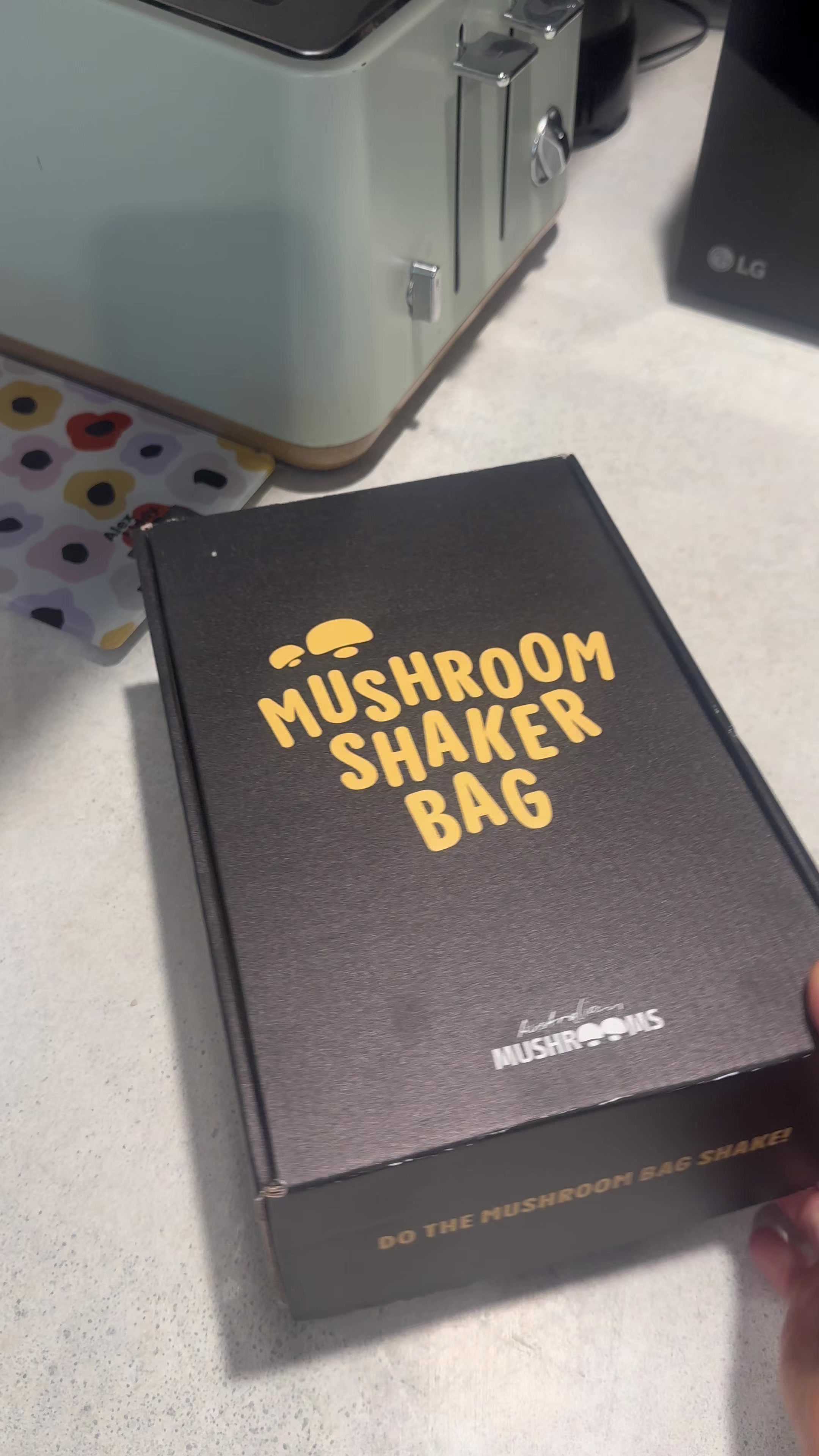 Mushroom Shaker Bag