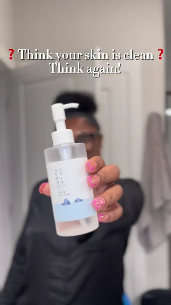 Skincare: RoundLab