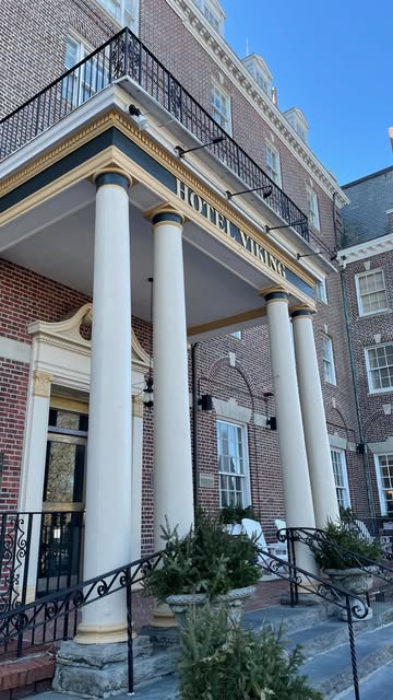 Girl's Trip To Newport, Rhode Island