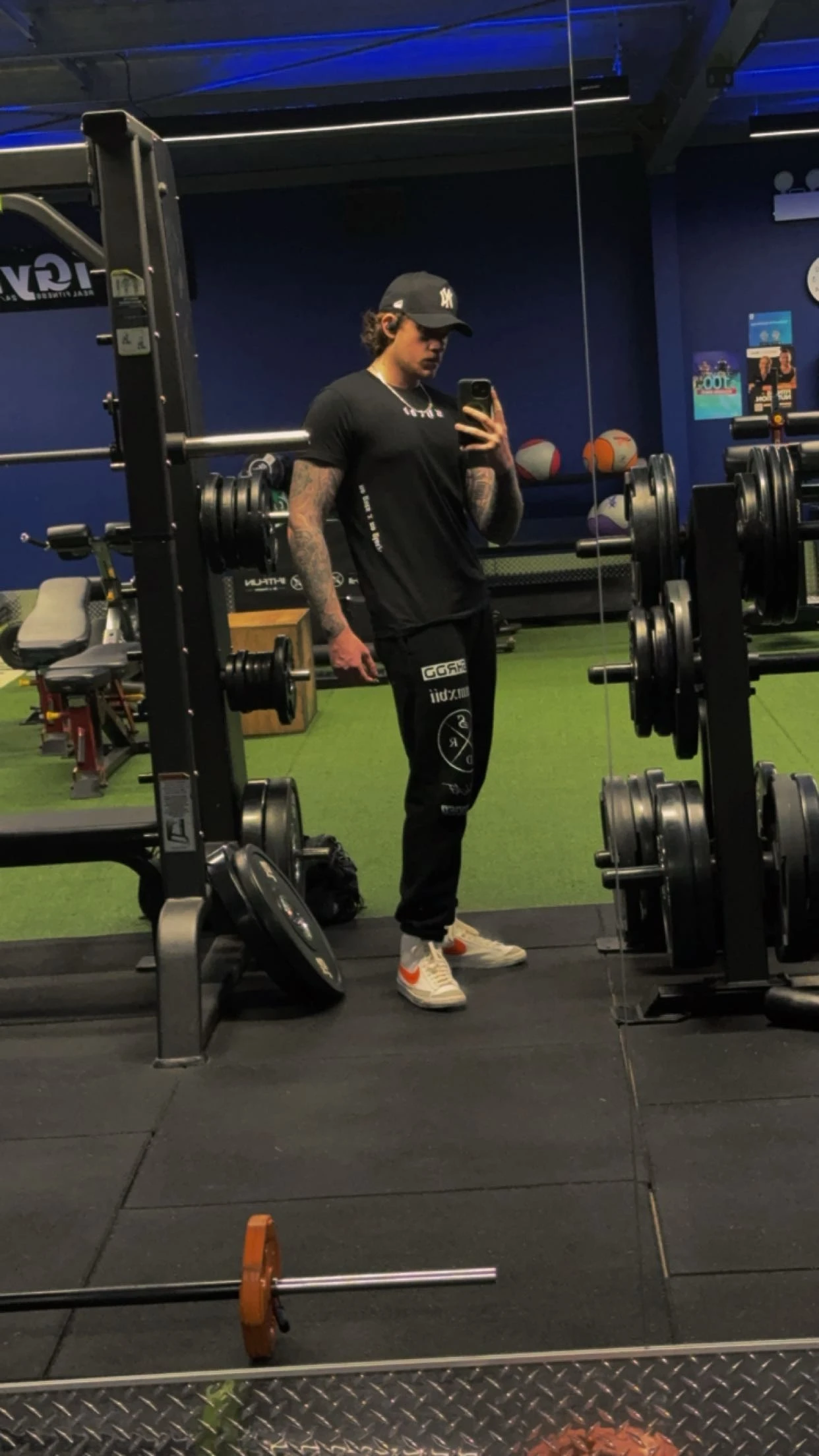 STAY SHREDDED