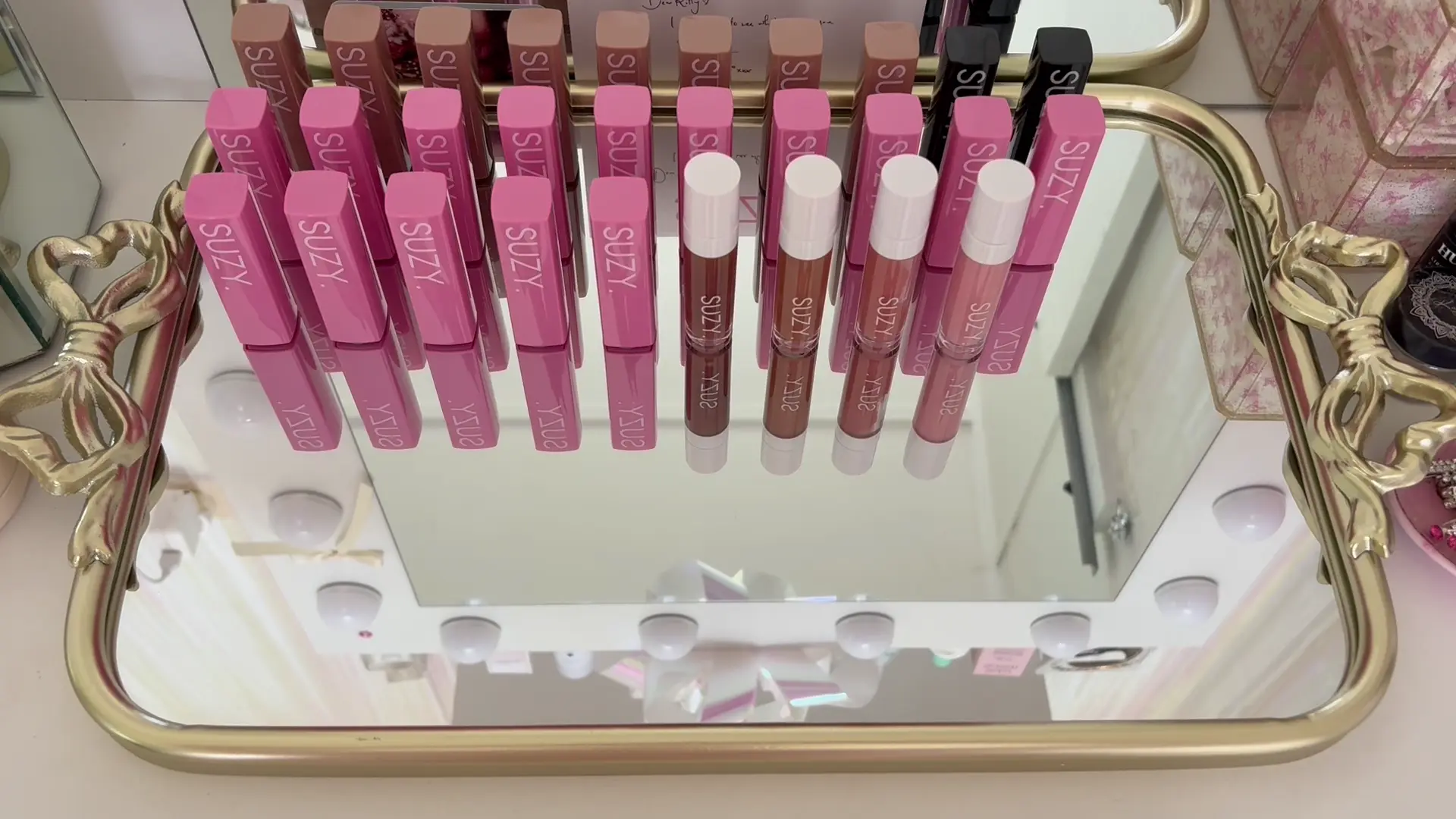 SUZY LIPSTICKS