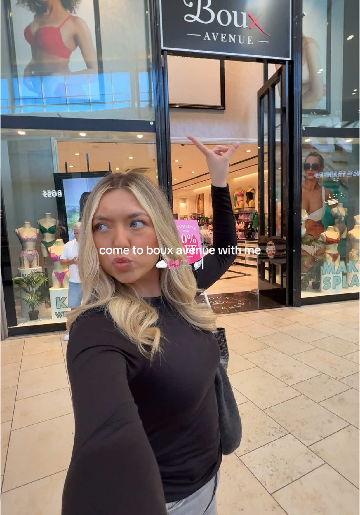 Boux avenue visit