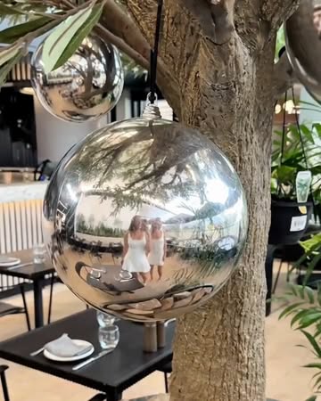 package example of restaurant content