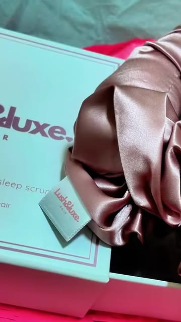 Lush & luxe (NZ ) - Just wrapping your hair can last your blowout for up to 3 days!!!
