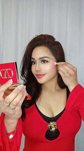 Valentino for Valentines! Get ready with me using my favorite Valentino pieces as inspiration for the perfect Valentine's look. @valentino.beauty