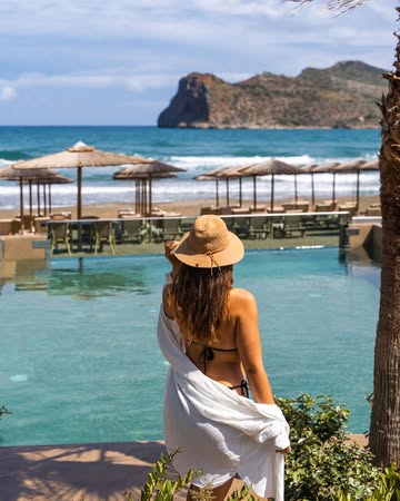 Campaign to promote a boutique hotel in Greece