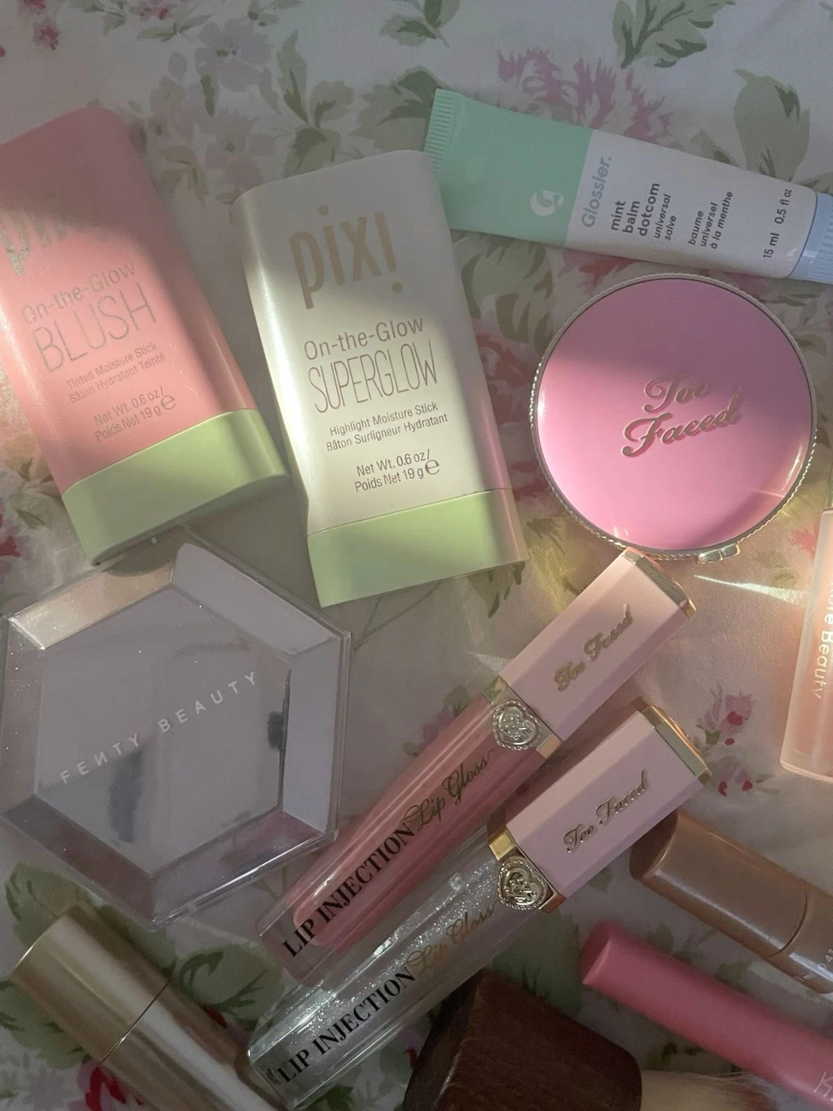 Beauty products I have reviewed in the past💞