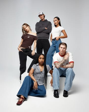 UNIVERSAL STORE CAMPAIGN